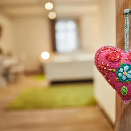 Landgraf Hotel *